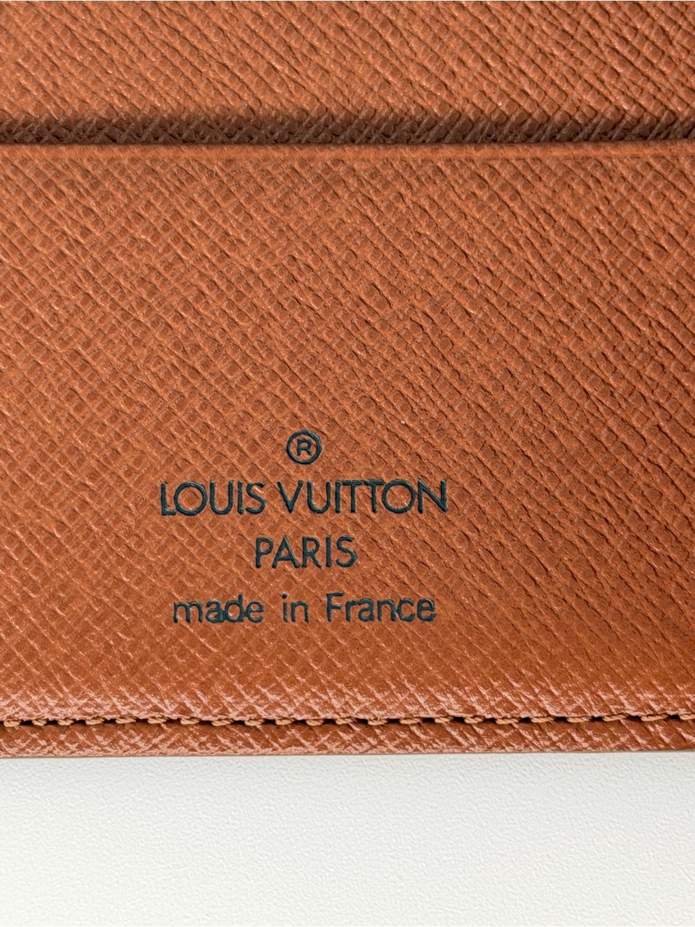Louis Vuitton Monogram Passport Cover Rank A Condition w/Entrupy COA🤎 - Picture 9 of 15